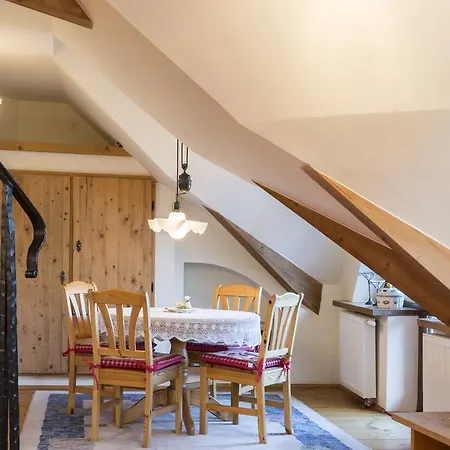 Apartament Przytulny *